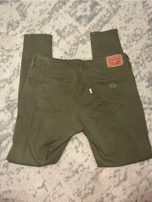 Levi’s 535 Super Skinny Olive Distressed Jeans Women’s Size 31 NWOT thumbnail 2