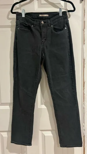 Levi’s Classic Straight Jeans Women’s thumbnail 1