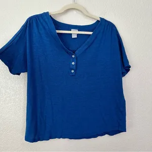 Chico’s 100% Linen Blue Stretch Henley Short Sleeves Tee, Sz Large thumbnail 2
