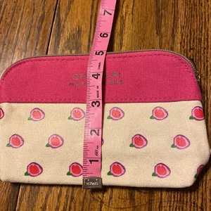 Marc Jacobs cosmetics bag thumbnail 7
