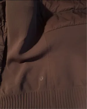 Lululemon Vest  thumbnail 2
