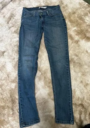 Levi's Skinny Jeans thumbnail 1
