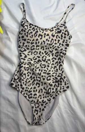 Aerie Leopard Print Full Coverage Tie-Back One Piece Swimsuit thumbnail 1