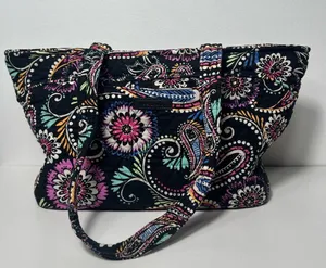 Vera Bradley Glenna Bandana Swirl Quilted Shoulder Bag Purse Tote thumbnail 2