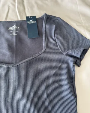 Hollister Light Blue Rib Knit Cropped Tee thumbnail 3