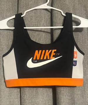 Nike Sports Bra thumbnail 1