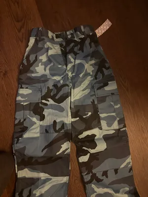 Urban Outfitters High Waisted Camo Cargo Pants thumbnail 1