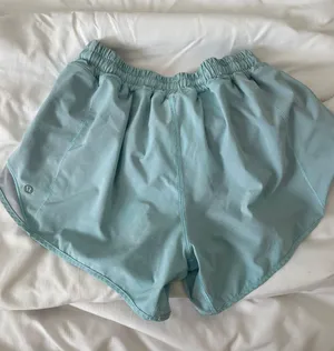 Lululemon Hotty Hot Shorts thumbnail 2