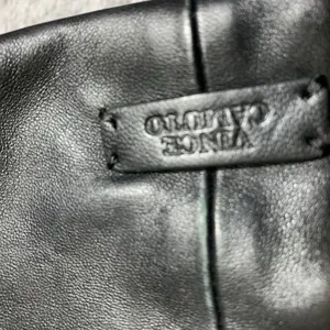 Vince‎ Camuto Crossbody Bag Womens Small Black Leather Pleated Crescent Hobo thumbnail 5