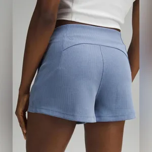 NWT Lululemon Ribbed Softstreme High-Rise Short 2" Size 8 Oasis Blue thumbnail 4