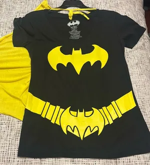 DC Comics Batgirl T-Shirt costume, mask and gloves thumbnail 1