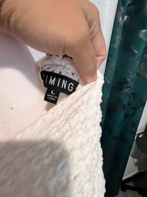 White Knitted Cardigan thumbnail 4