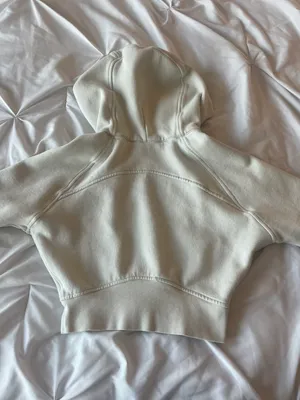 Lululemon Scuba Hoodie thumbnail 4