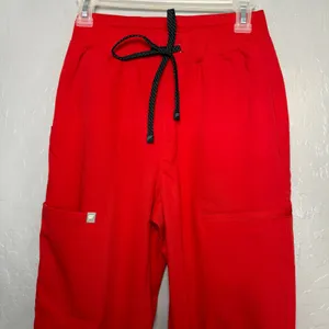 Fabletics High-Rise On-Call Scrub Joggers Goji Red Pants XS Regular Extra Small⁠ thumbnail 3