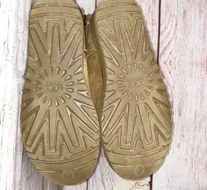 UGG Chestnut Remora Buckle Short Boots Size 6 thumbnail 8