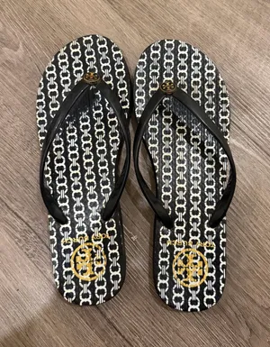 Tory Burch Flip-Flops thumbnail 1