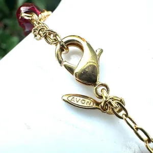 Avon Red Crystal Gold tone cross charm Bracelet thumbnail 4