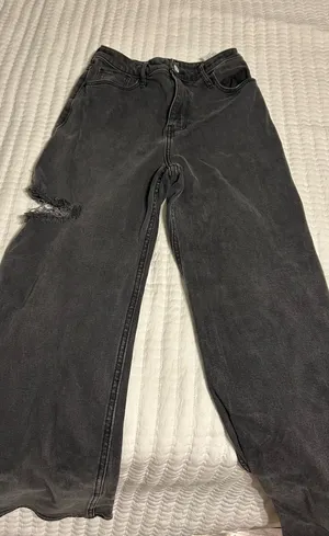 Hollister Dad Jeans thumbnail 1