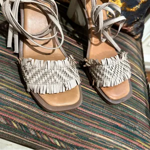 Franco Sarto Rina Leather Fringed Ankle-Tie Sandals size 8.5 thumbnail 3