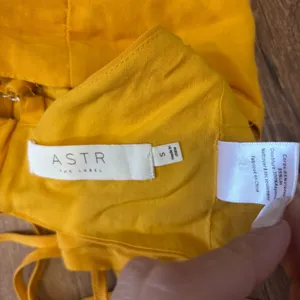 Astr The Label Marigold Divine Tie Waist Crop Top ONLY Linen Blend Size Small thumbnail 8