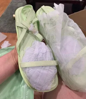 Green sandals  thumbnail 2
