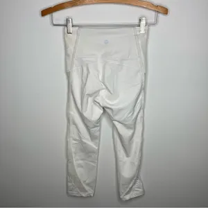 Lululemon white cropped leggings with mesh sides‎ size 2 thumbnail 5