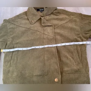 Mine Blu Pepper Green Corduroy Crop Moto Jacket ~ Size Medium thumbnail 10