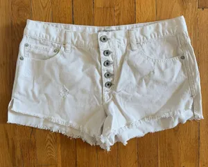 FREE PEOPLE Button Fly White Shorts Distressed Raw Hem Denim size‎ 29 thumbnail 1