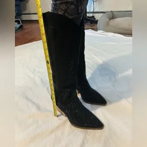 Elegant Black Glitter Heeled Boots Size 8.5 thumbnail 4