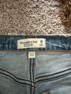90s Straight Ultra Abercrombie High-Rise Curve Love thumbnail 4