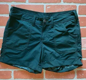 The north face dark green water resistant outdoor shorts thumbnail 1