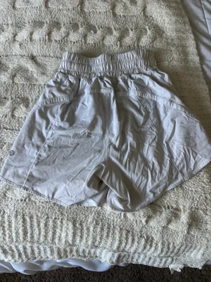 Lululemon Shorts thumbnail 2