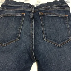 J crew women Skinny Leg Jeans Low Waist size 24/26 True Color Is Pic 10. thumbnail 3