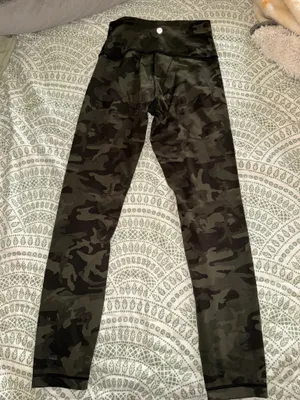 Lululemon Leggings thumbnail 2