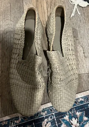 Calonge‎ womens handwoven leather flats size 5 eu 35 thumbnail 1