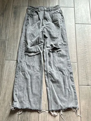 SHEIN black jeans thumbnail 1