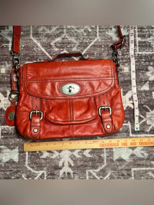 Fossil Maddox Genuine Leather 1954 Red Crossbody Handbag Satchel Purse ZB5032 thumbnail 2