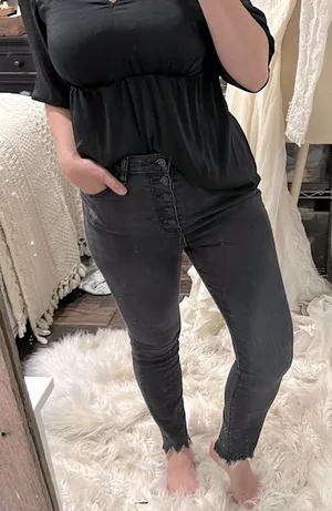 KanCan Women's black High Rise Jeans size 9/28 thumbnail 1