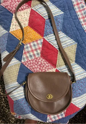 Vintage coach Watson (9981) dark brown EUC thumbnail 1