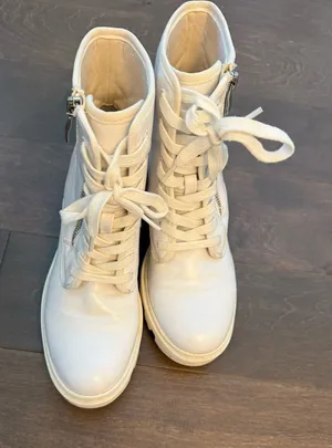Shoedazzle Elle Women’s Lace-Up High Top combat Boots in White thumbnail 1