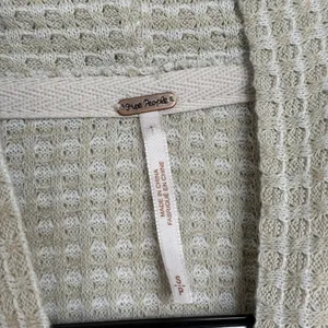 Free People Waffle Knit Cropped Mock Neck Thermal Top Beige Small Sweater Boho thumbnail 4