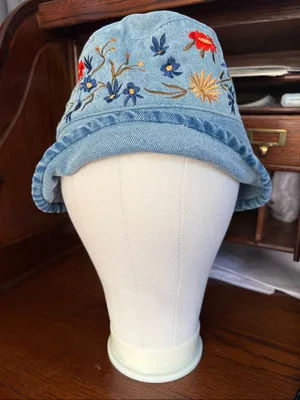 Vintage 90s Blue Denim Cotton Floral Embroidered Bucket Hat Boho Cottage thumbnail 1