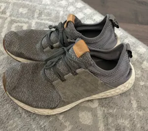 New Balance Women’s Sneakers thumbnail 1