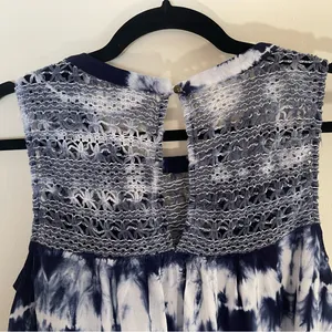 Knox Rose | Blue & White Tie-Dye Lace Accented Sleeveless Top | Large thumbnail 5
