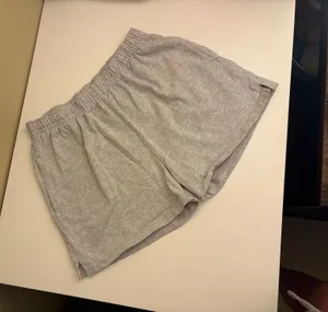 Brandy Melville Shorts thumbnail 1