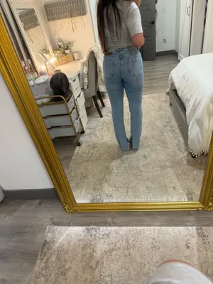 Zara high rise jeans thumbnail 3