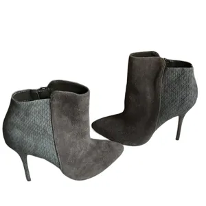 Steve Madden Dace‎ Faux Croc Suede Booties Size 8 thumbnail 4