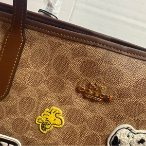 NWT Coach X Peanuts City Tote In Signature Canvas With Patches cbj91 thumbnail 4
