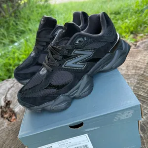 New Balance 9060 Running Girl shoes size 4.5 thumbnail 1