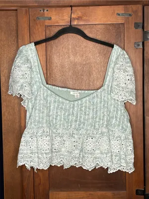 American Eagle Mint Eyelet Peplum Top Cottagecore Boho Fairycore Milkmaid L thumbnail 2